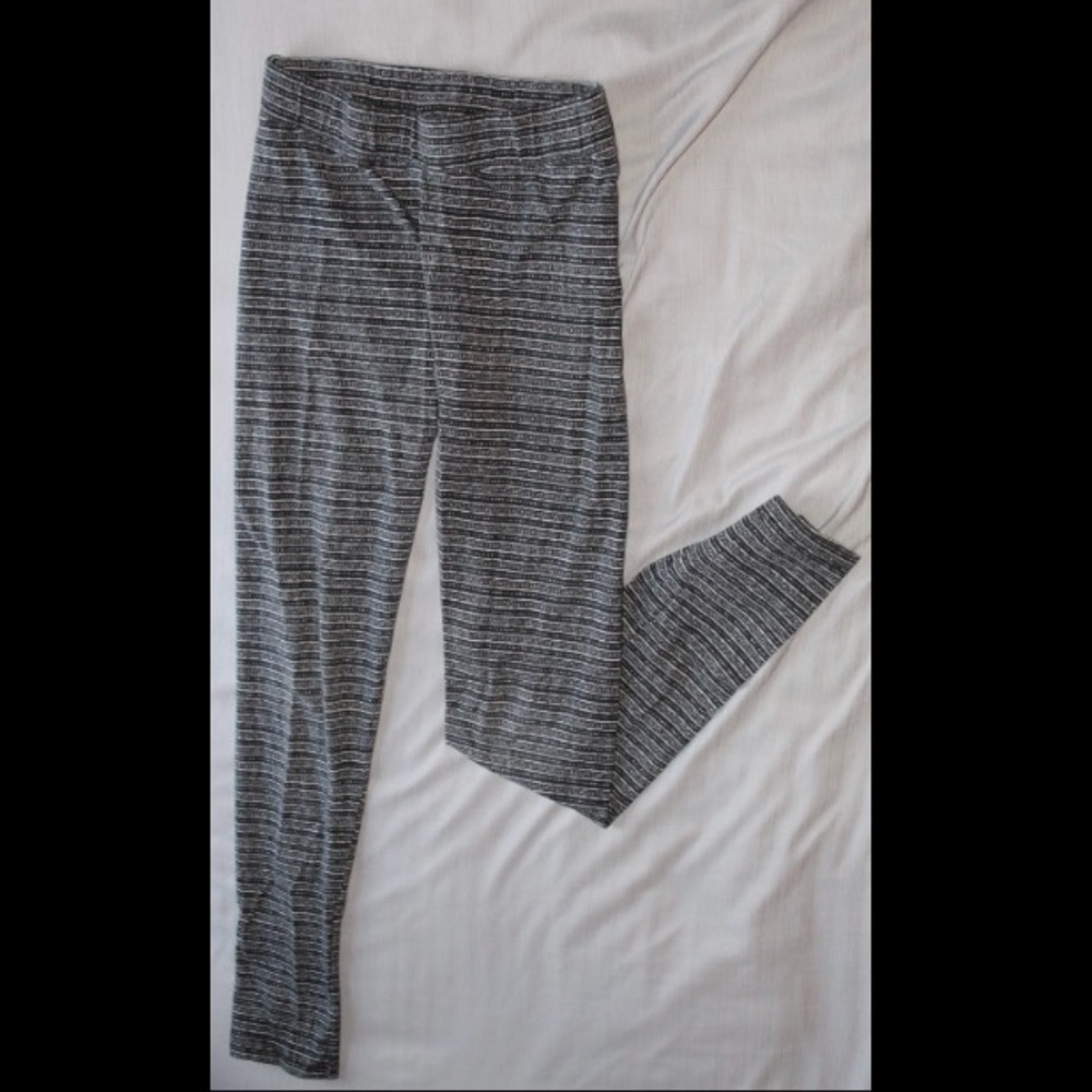 Aeropostale Patterned Leggings